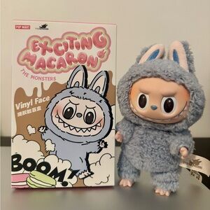 Restock- VIRAL Pop Mart  - Labubu Exciting Macaroon V1 - Sea Salt Coconut